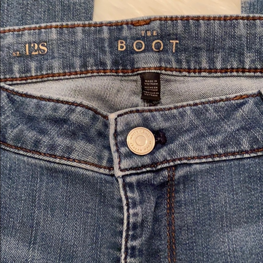 WHBM Mid Rise Boot Cut Light Wash Stretch Jeans - Picture 11 of 12
